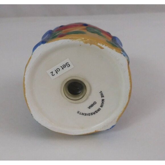 The Main Ingredient Round Christmas Present 3.25" Salt & Pepper Shakers - Picture 13 of 13